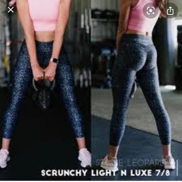 ZYIA Brilliant Cheetah Leopard‎ Print Scrunch Butt Leggings Blue Black - Picture 6 of 12